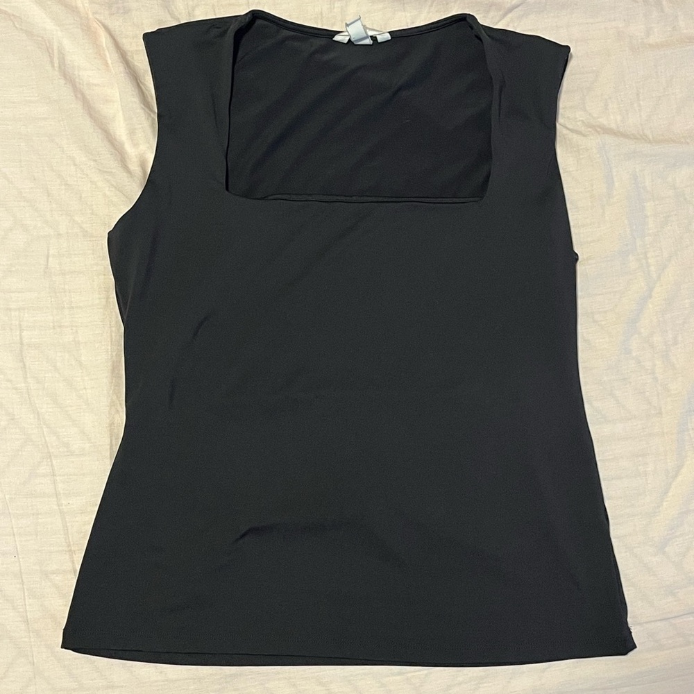 Black Square-Neck Sleeveless Top